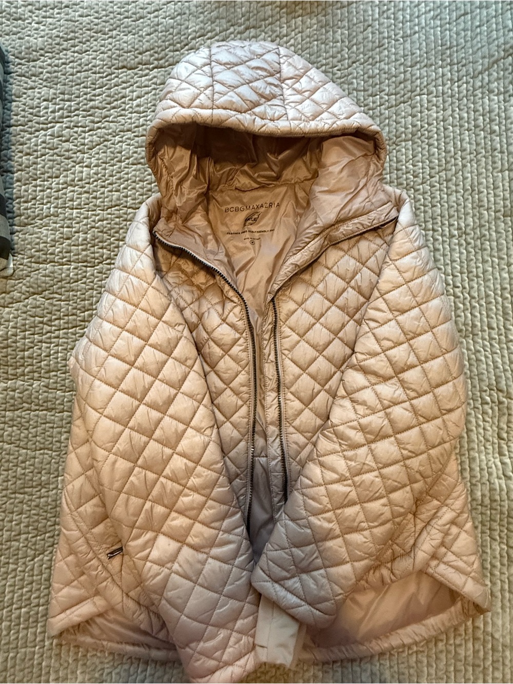 BCBGMaxAzria Quilted Hooded Puffer Jacket in Pale Pink